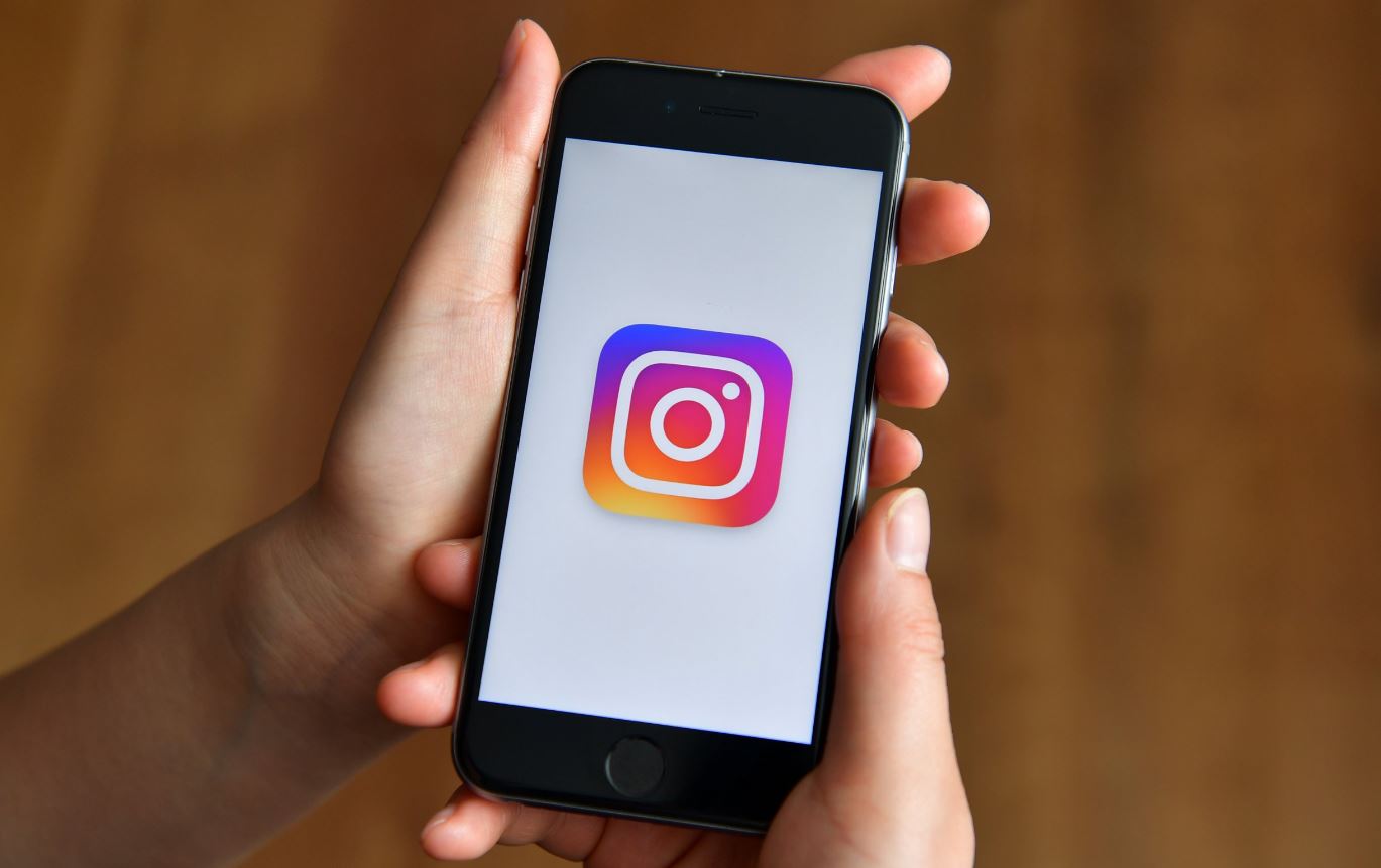 Cara Mencari Teman Luar Negeri di Instagram dengan Fitur Lokasi